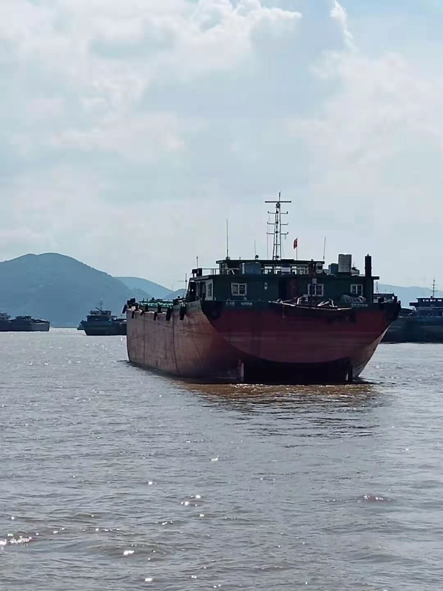  www.udship.com·南通船舶网 二手船舶信息2011年81.5米4330吨货船货船·散货船 