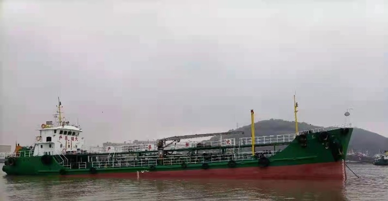  www.udship.com·南通船舶网 二手船舶信息2011年1000吨近海油船油船 