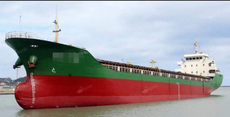  www.udship.com·南通船舶网 二手船舶信息2004年实载5200吨近海货船货船·散货船 